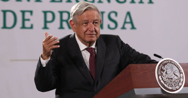 A pesar de la inflación, la crisis no se ha comido el aumento al Salario Mínimo: AMLO