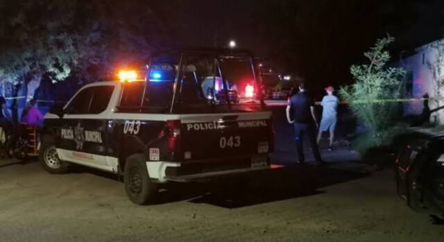 Dejan cuerpo descuartizado en el parque del fraccionamiento Prado Bonito