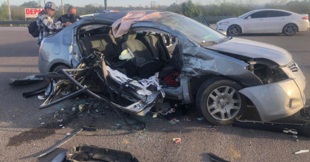 Aparatoso accidente deja a dos abuelito y dos menores heridos al Norte de Navojoa