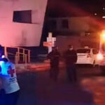 Mujer recibe un golpiza en el exterior del negocio «El Lucerito»