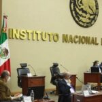 Votación en el Instituto Nacional Electoral (INE).