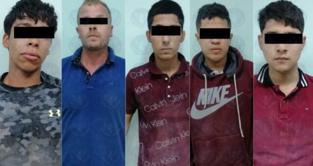 Los cinco sujetos detenidos, presuntos integrantes de este grupo delictivo.