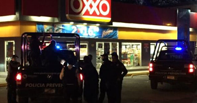 Ahora le ‘pegan’ a un Oxxo de la colonia San Vicente