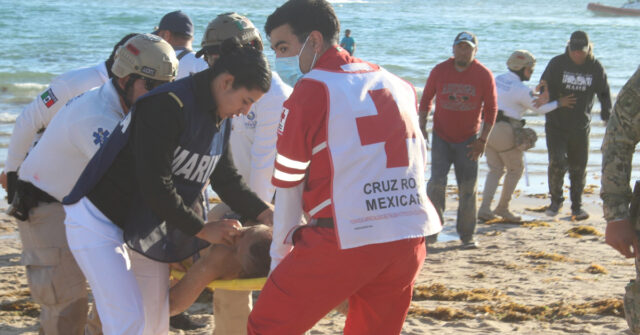 Muere hombre bañista en playas de Puerto Peñasco