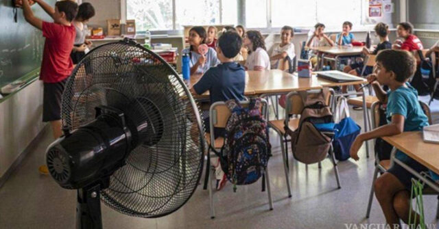 Anuncian que estudian podrán decidir tomar clases a distancia por altas temperaturas