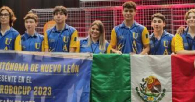 Mexicanos gana primer lugar en Torneo Internacional de Robótica 