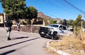 Sicarios atacan a balazos a un hombre en la colonia Popular Sicarios atacan a balazos a un hombre en la colonia Popular