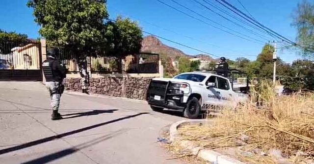 Sicarios atacan a balazos a un hombre en la colonia Popular