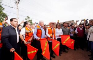 Alfonso Durazo fortalece al sector agrícola con obra estratégica en la carretera Hermosillo-Kino Alfonso Durazo fortalece al sector agrícola con obra estratégica en la carretera Hermosillo-Kino