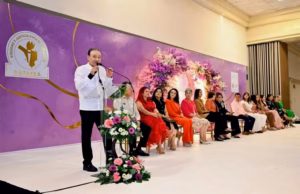 Gobernador Durazo reconoce a madres trabajadoras al servicio del Gobierno de Sonora Gobernador Durazo reconoce a madres trabajadoras al servicio del Gobierno de Sonora