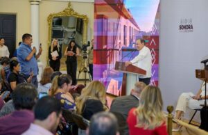 Gobernador Durazo encabeza política integral contra la violencia hacia las mujeres Gobernador Durazo encabeza política integral contra la violencia hacia las mujeres