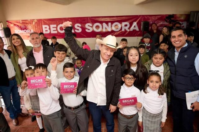 Gobernador Durazo beneficia a familias sonorenses con más becas, más apoyos y menos gastos Gobernador Durazo beneficia a familias sonorenses con más becas, más apoyos y menos gastos