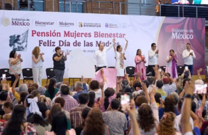 Sheinbaum y Durazo respaldan a más de 70 mil mujeres sonorenses con Pensión Bienestar Sheinbaum y Durazo respaldan a más de 70 mil mujeres sonorenses con Pensión Bienestar
