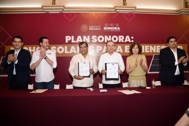 Con Techos Solares, Durazo y Sheinbaum reducen gasto eléctrico en familias sonorenses Con Techos Solares, Durazo y Sheinbaum reducen gasto eléctrico en familias sonorenses