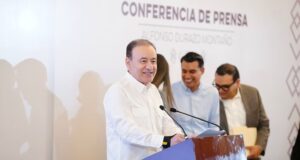 Gobernador Durazo destina la mayor inversión registrada en uniformes escolares; inicia distribución el 6 de mayo Gobernador Durazo destina la mayor inversión registrada en uniformes escolares; inicia distribución el 6 de mayo