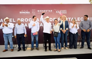 Gobernador Durazo entrega segundo pago de Tarjeta de Oportunidades: beneficia a 16 mil familias Gobernador Durazo entrega segundo pago de Tarjeta de Oportunidades: beneficia a 16 mil familias