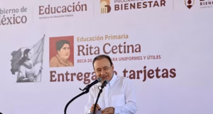 Arranca Gobernador Durazo entrega de becas Rita Cetina para alumnas y alumnos de primarias públicas Arranca Gobernador Durazo entrega de becas Rita Cetina para alumnas y alumnos de primarias públicas
