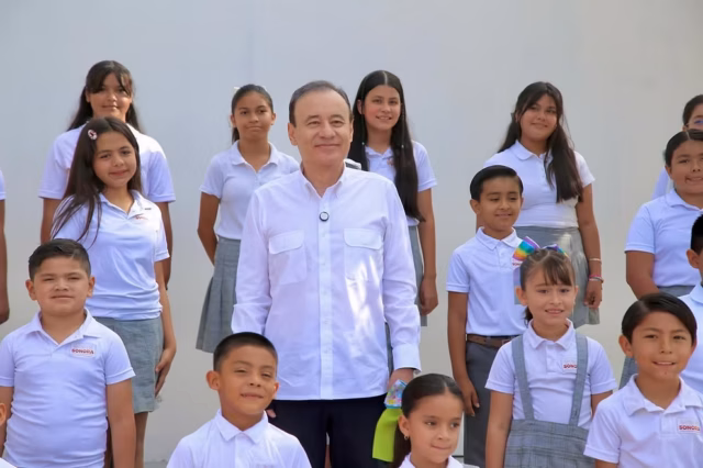 Gobernador Durazo da a conocer calendario escolar 2026-2027; regreso a clases será el 31 de agosto