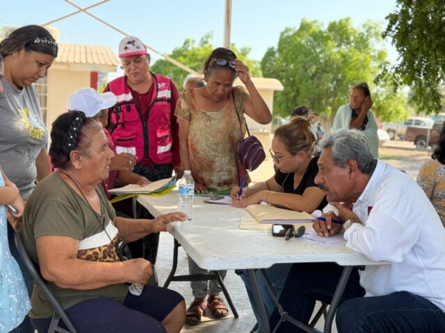 Acerca Ayuntamiento servicios y programas a familias de La Palma con jornada “Día del Pueblo” Acerca Ayuntamiento servicios y programas a familias de La Palma con jornada “Día del Pueblo”