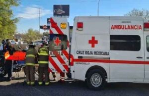Rescatan a dos trabajadores que quedaron atrapados en un derrumbe en Pótam